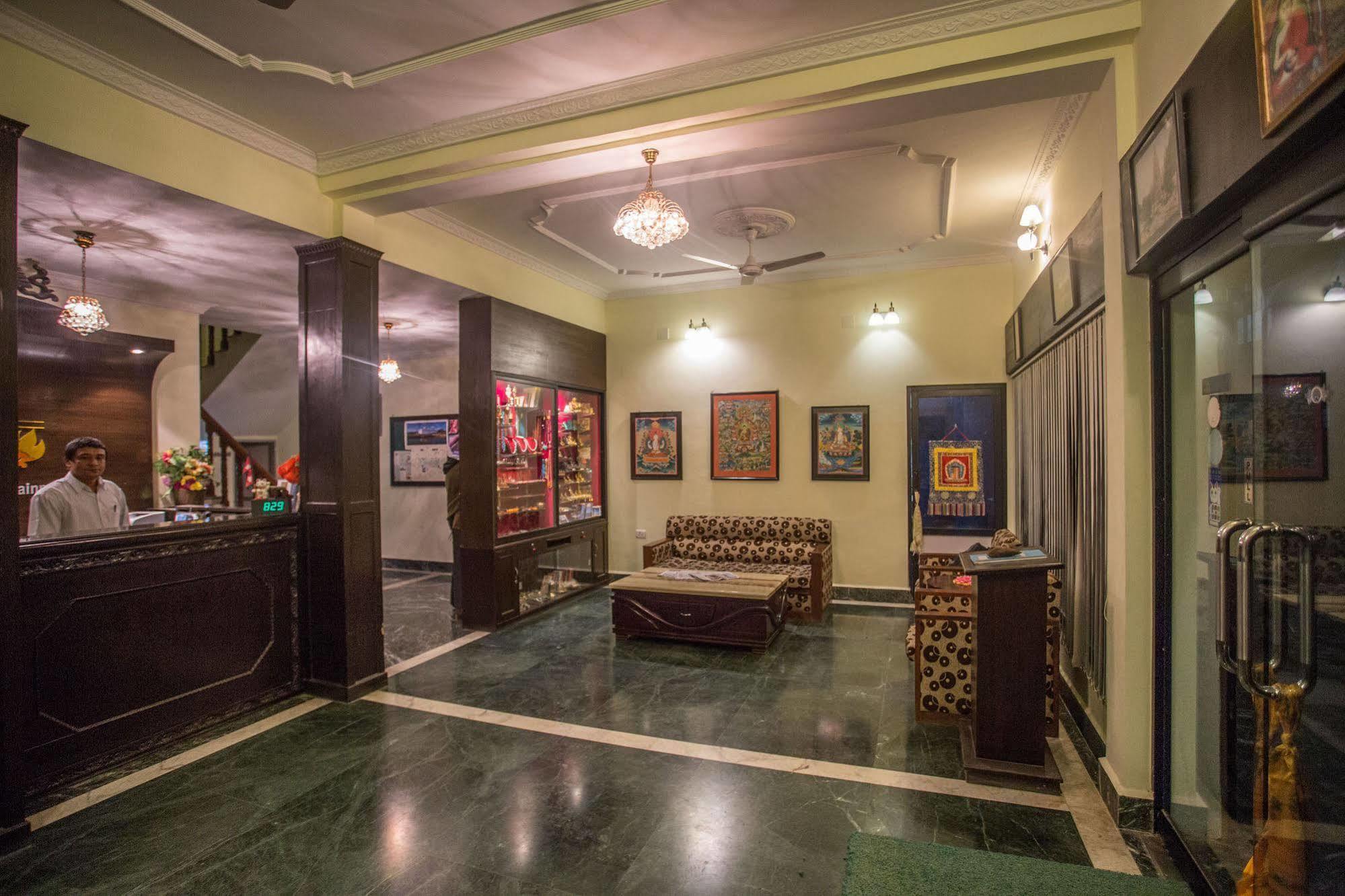 Hotel Ananda Inn Rummindei Zewnętrze zdjęcie
