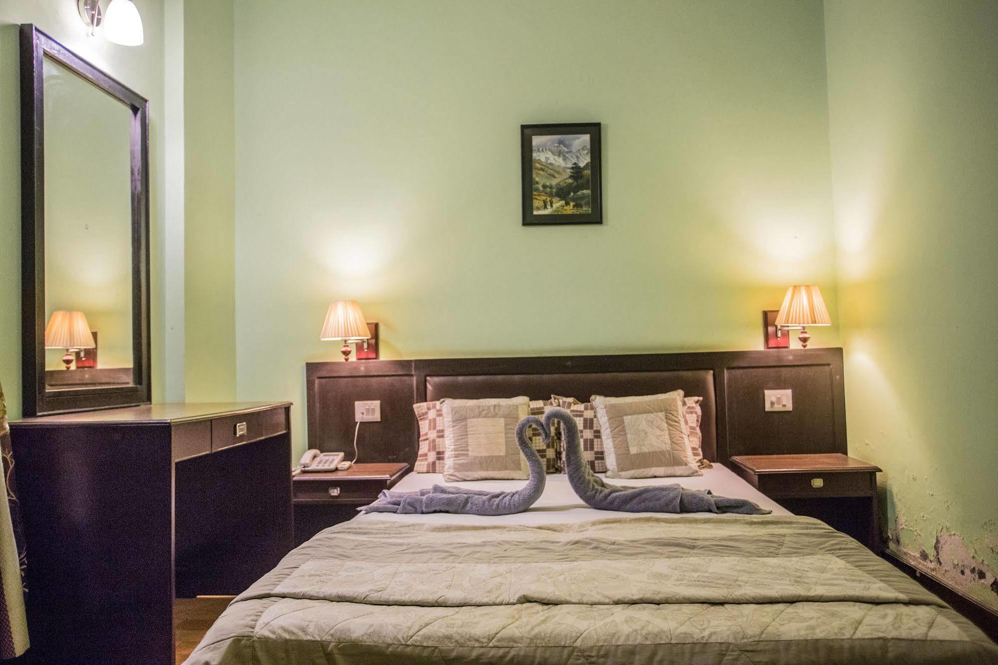Hotel Ananda Inn Rummindei Zewnętrze zdjęcie